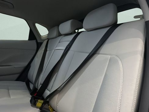 Certified 2025 Hyundai Kona SEL image 11