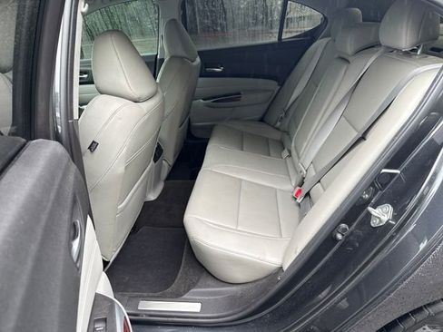 Used 2015 Acura TLX FWD image 13