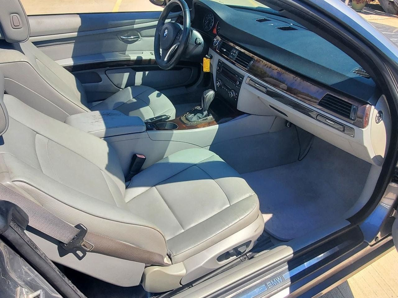 Used 2011 BMW 328i Convertible RWD image 5