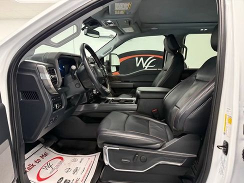 Used 2024 Ford F250 Lariat w/ Lariat Ultimate Package image 11