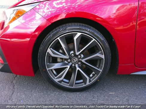 Used 2021 Toyota Corolla SE w/ Carpet Mat Package (TMS) image 43