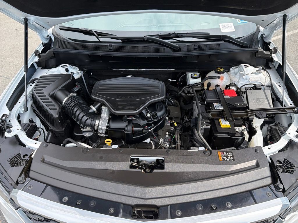 Certified 2024 Cadillac XT6 Premium Luxury AWD/4WD image 15