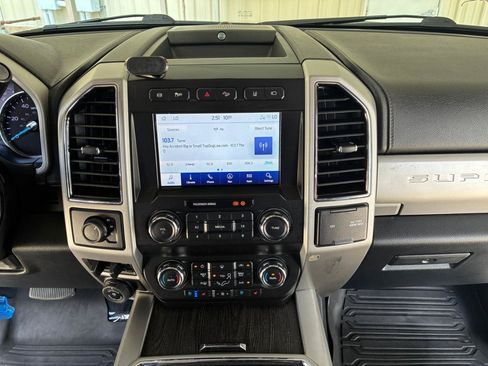 Used 2021 Ford F350 Lariat w/ Lariat Value Package AWD/4WD image 20