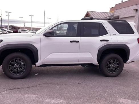 Used 2025 Toyota 4Runner SR5 image 6