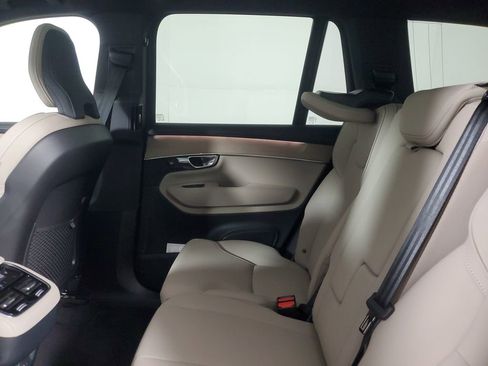 Certified 2025 Volvo XC90 B5 Core w/ Climate Package image 14