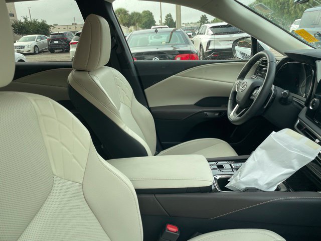 Used 2024 Lexus RX 350 FWD w/ Technology Package image 8