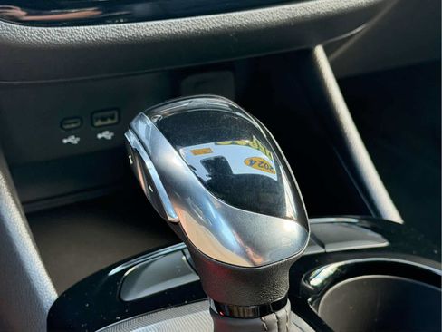 Used 2024 Buick Envista Sport Touring FWD image 43