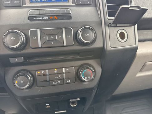 Used 2016 Ford F150 XL w/ Equipment Group 101A Mid image 27