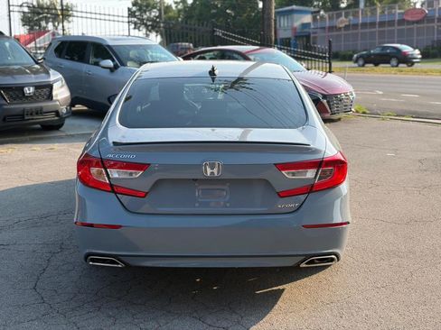 Used 2021 Honda Accord Sport image 6