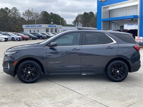 Certified 2022 Chevrolet Equinox LT image 2