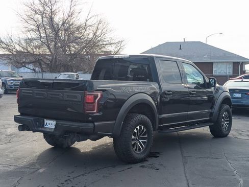 Used 2019 Ford F150 Raptor w/ Equipment Group 802A Luxury image 3