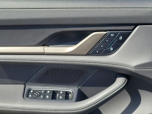 New 2025 Porsche Taycan Turbo AWD/4WD image 24