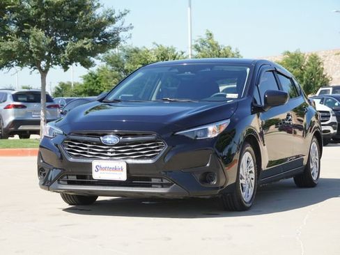 Used 2025 Subaru Impreza 2.0i AWD/4WD image 3