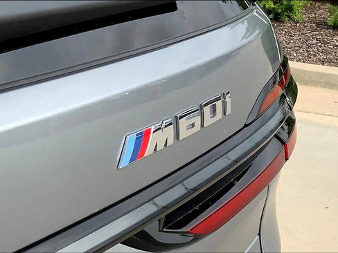 New 2026 BMW X7 M60i image 15