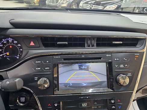 Used 2015 Toyota Avalon Limited FWD image 31