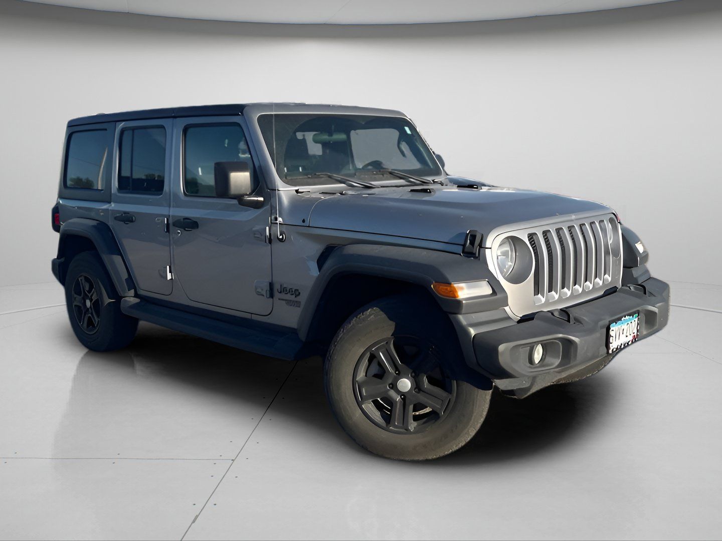 Used 2018 Jeep Wrangler Unlimited Sport S AWD/4WD image 2