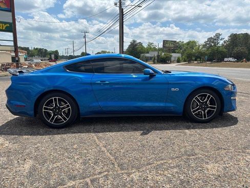 Used 2021 Ford Mustang GT RWD image 6