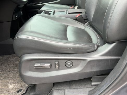 Used 2025 Honda Odyssey EX-L image 14