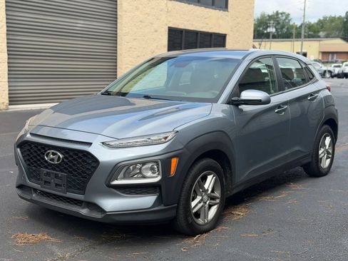 Used 2019 Hyundai Kona SE AWD/4WD image 2
