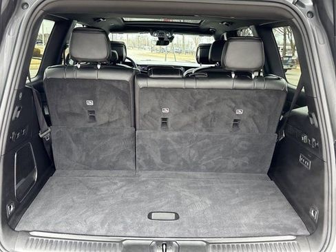 Used 2023 Jeep Wagoneer Series III w/ Premium Group I image 8