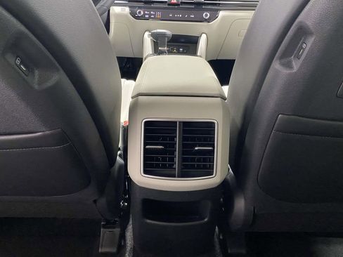 New 2026 Kia Sportage EX FWD image 12