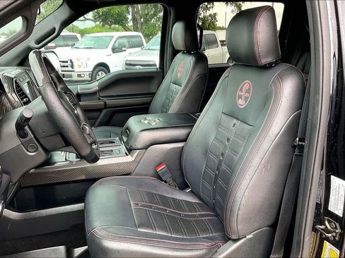 Used 2019 Ford F150 Lariat w/ Equipment Group 502A Luxury AWD/4WD image 18