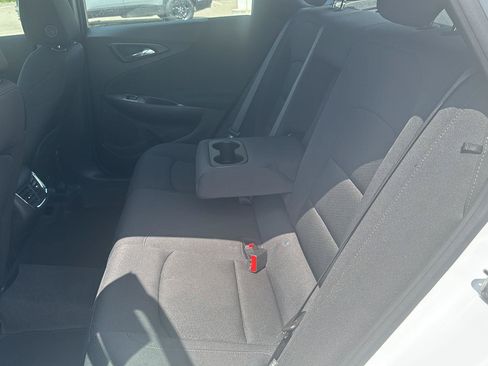 Used 2023 Chevrolet Malibu LT FWD image 10