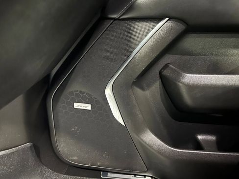 Used 2021 Chevrolet Tahoe Z71 w/ Z71 Signature Package image 16