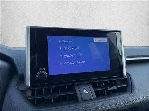 Used 2025 Toyota RAV4 XLE FWD image 19