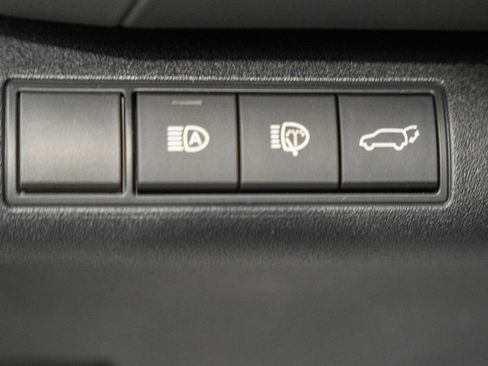New 2026 Toyota bZ FWD image 40