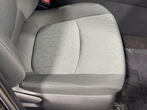 Used 2022 Toyota RAV4 XLE w/ Convenience Package image 52