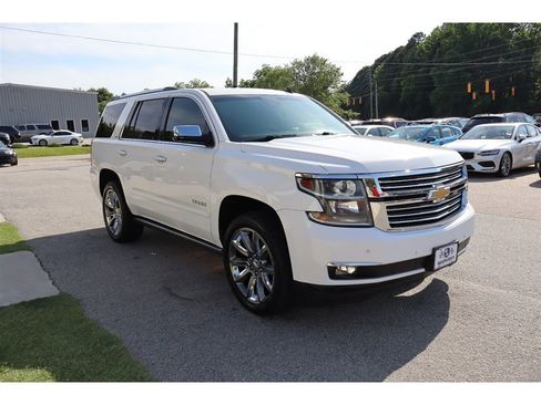 Used 2015 Chevrolet Tahoe LTZ RWD image 11