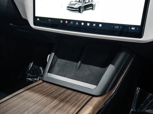 Used 2021 Tesla Model S Long Range image 23