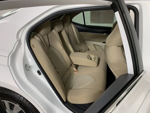 Used 2023 Toyota Camry LE image 35