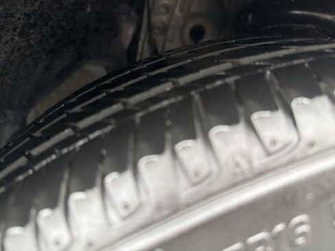 Used 2025 Toyota Camry LE image 10