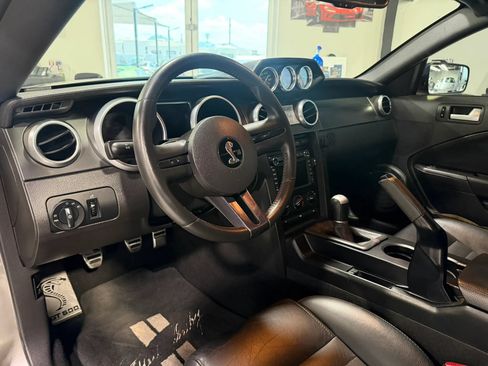 Used 2008 Ford Mustang Shelby GT500 RWD image 22