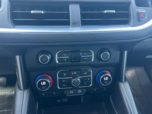 Used 2021 Chevrolet Tahoe LT w/ LT Signature Package AWD/4WD image 38