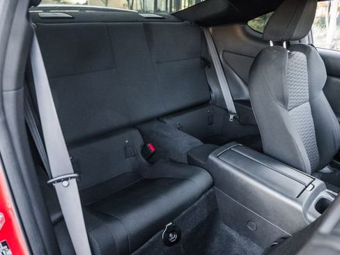 Used 2023 Toyota GR86 image 70