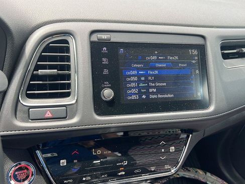 Used 2022 Honda HR-V EX image 11