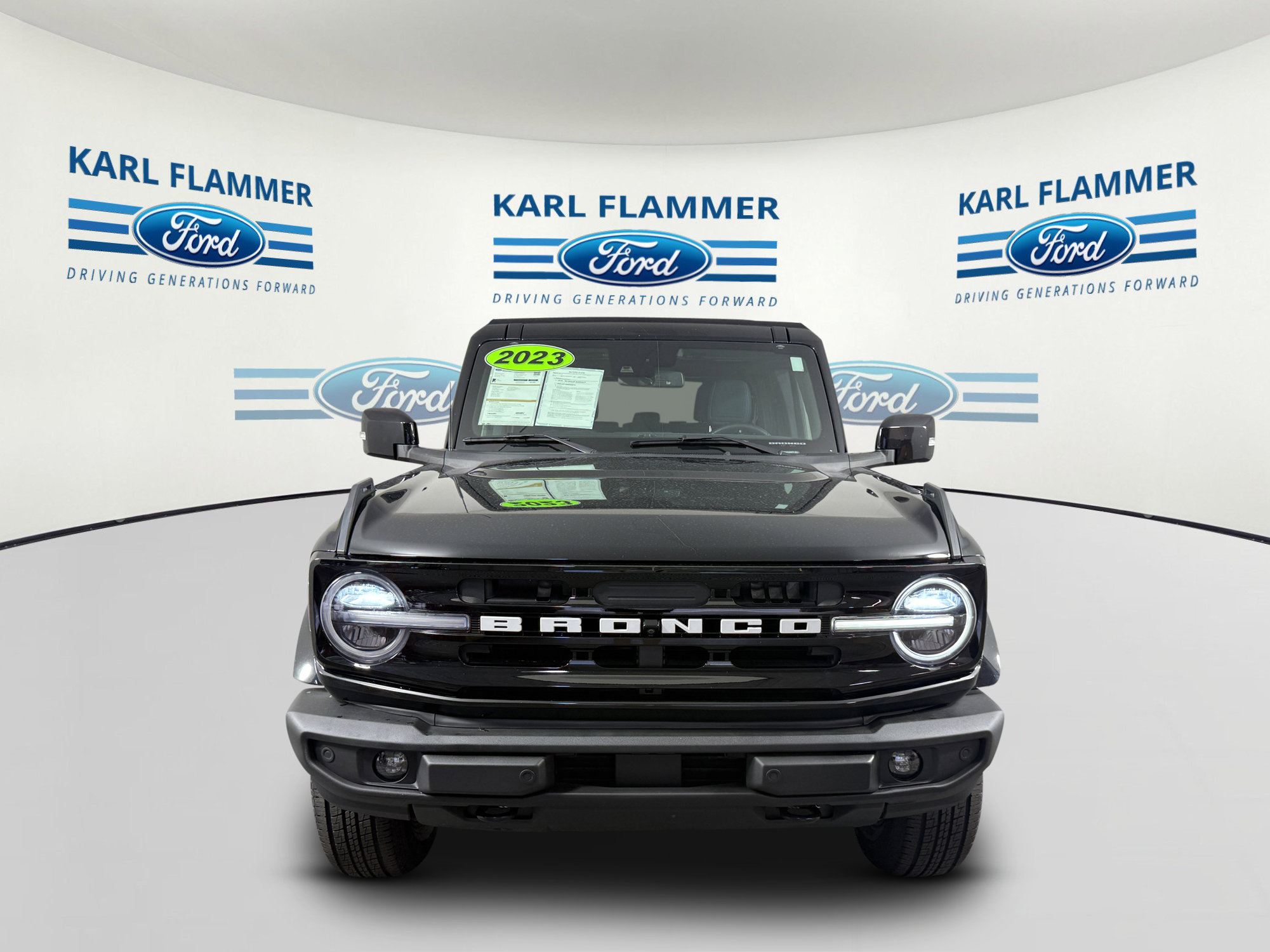Used 2023 Ford Bronco Outer Banks AWD/4WD image 6