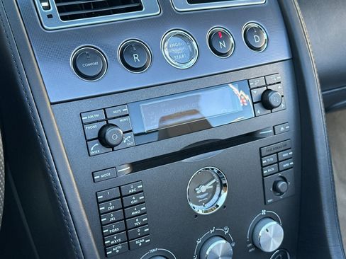 Used 2008 Aston Martin V8 Vantage Roadster image 20