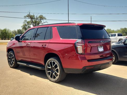 Used 2023 Chevrolet Tahoe RST RWD image 2