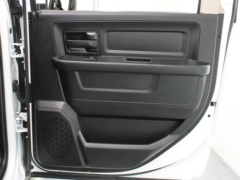 Used 2019 RAM 1500 Tradesman w/ Tradesman SXT Package image 40