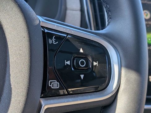 New 2026 Volvo XC90 B6 Ultra w/ Protection Package Premier AWD/4WD image 31