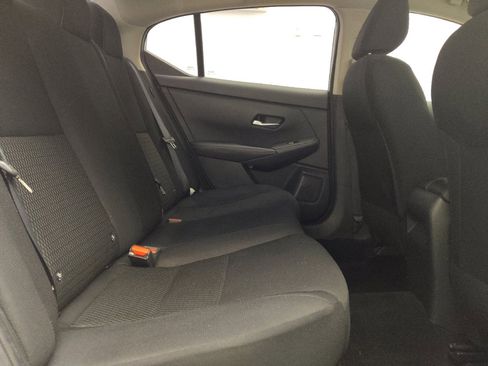 Used 2022 Nissan Sentra S FWD image 19
