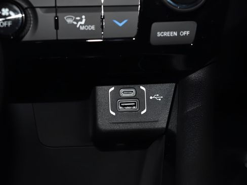 New 2026 Jeep Compass Limited AWD/4WD image 17