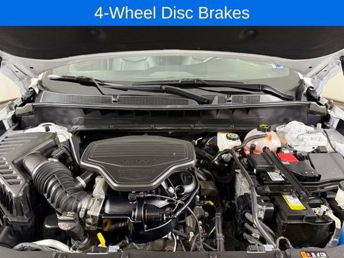 Used 2025 Cadillac XT6 Premium Luxury image 28