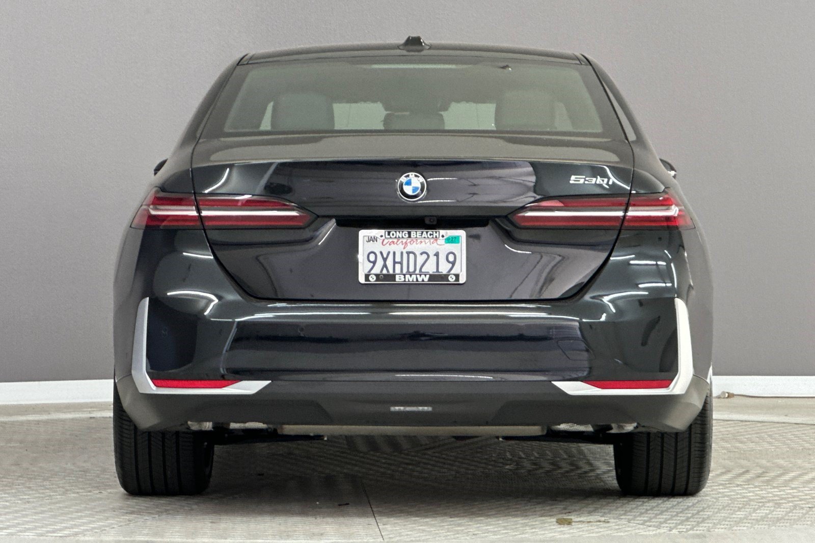 Used 2026 BMW 530i RWD image 9