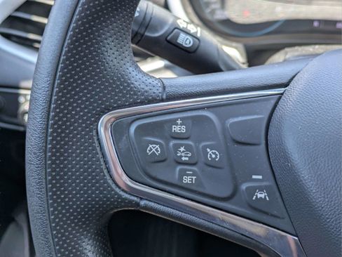 Used 2024 Chevrolet Malibu LT FWD image 22