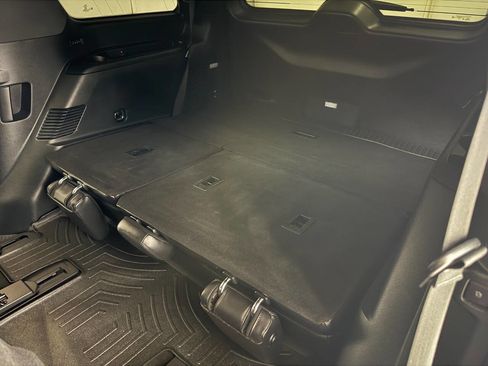 Used 2019 Ford Expedition Limited w/ Equipment Group 302A image 28